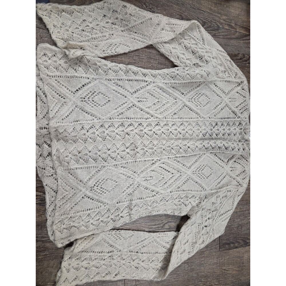 Cabi Cream Mohair Blend Open Knit V Neck Boho Thin Sweater Blouse Small Shirt - Picture 4 of 4
